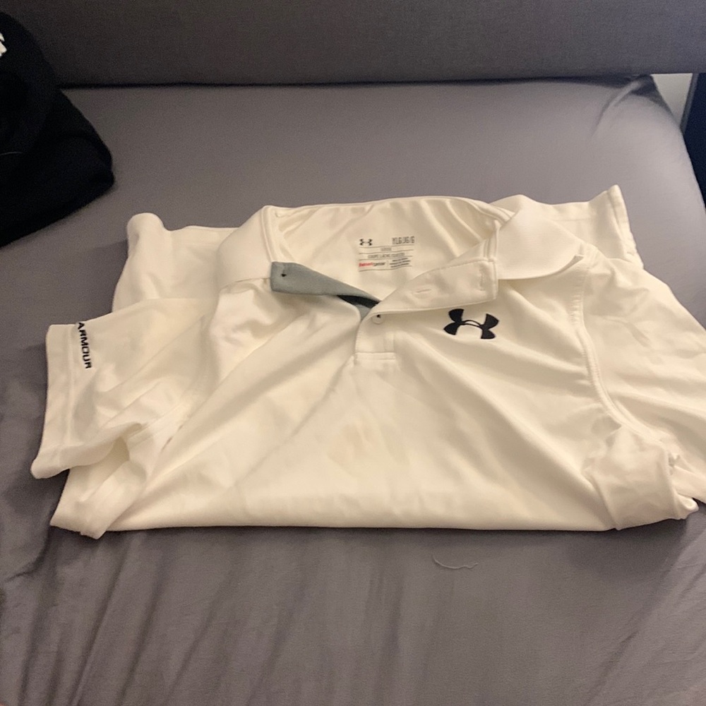Under armor small